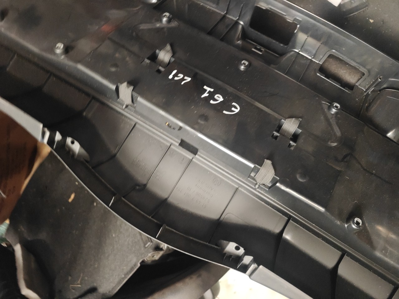 Farda / Quartela da Mala BMW 5 Touring (E61) | 04 - 10 Imagem-4
