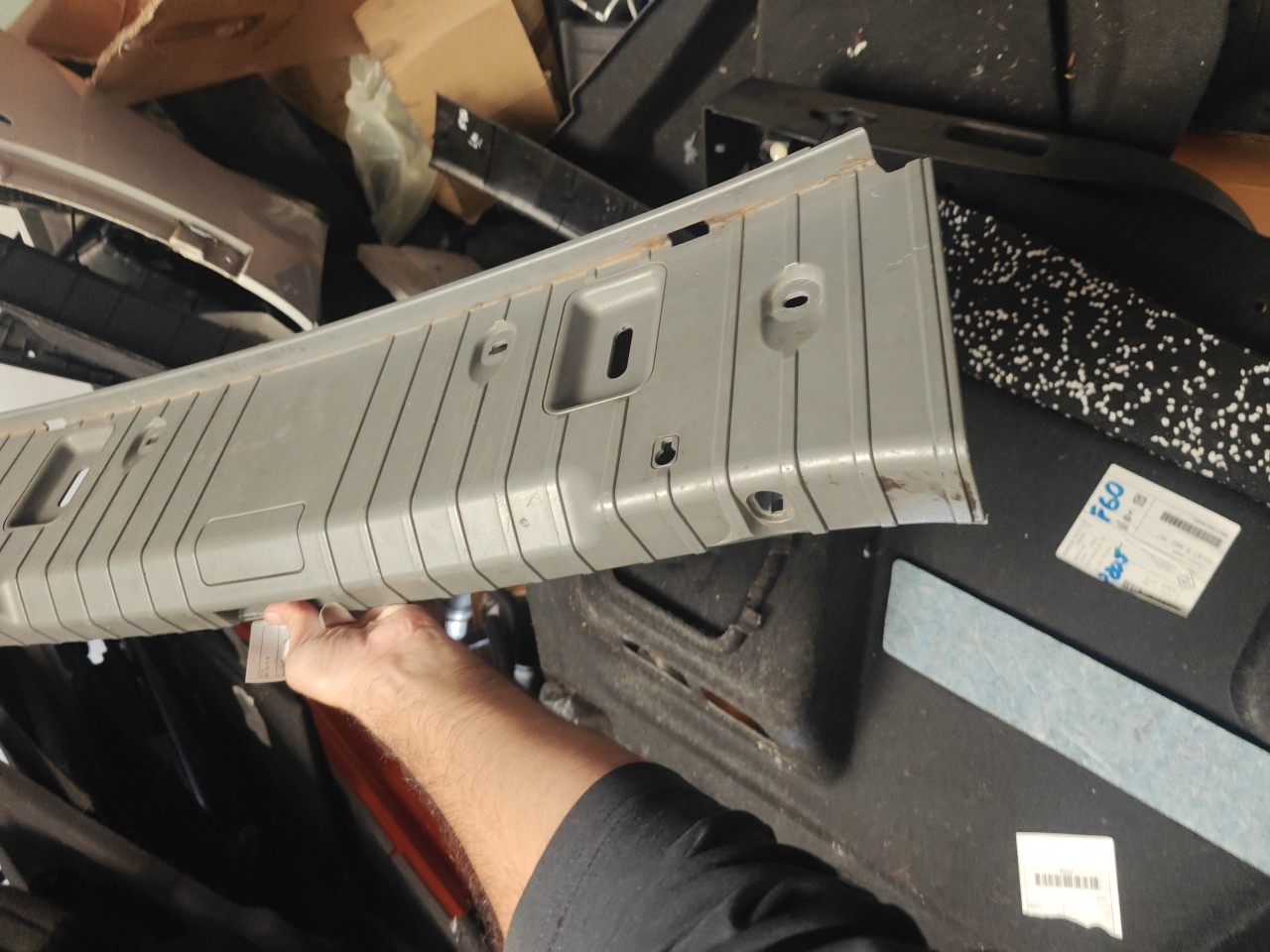 Plastico do Engate / Trinco do fecho da Mala BMW 3 (E90) | 04 - 12