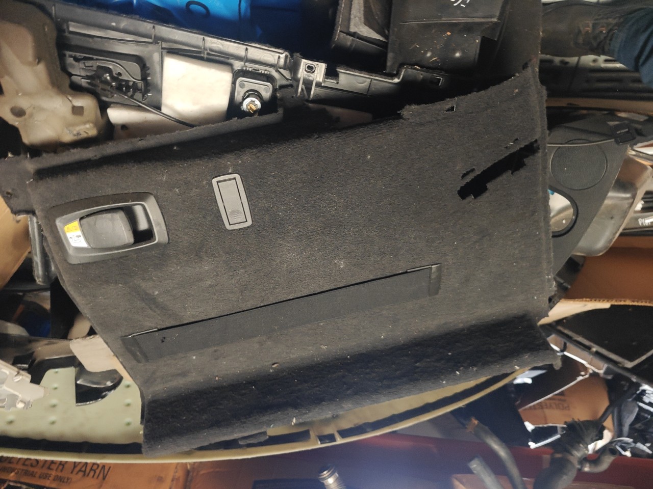 Plastico / Acabamento da Mala BMW 5 Touring (F11) | 09 - 17 Imagem-1