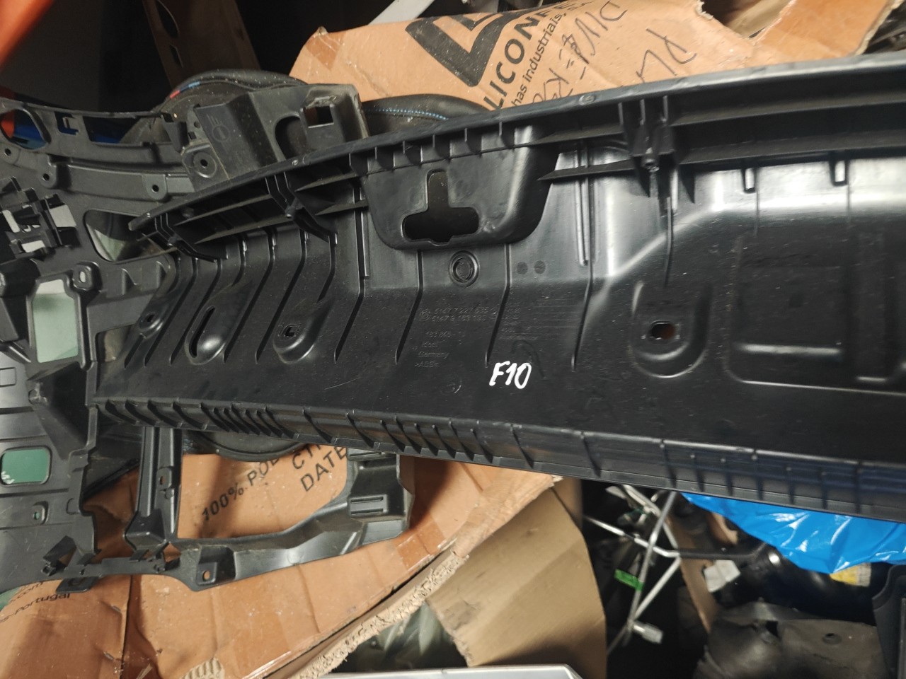 Plastico do Engate / Trinco do fecho da Mala BMW 5 (F10) | 09 - 16 Imagem-3