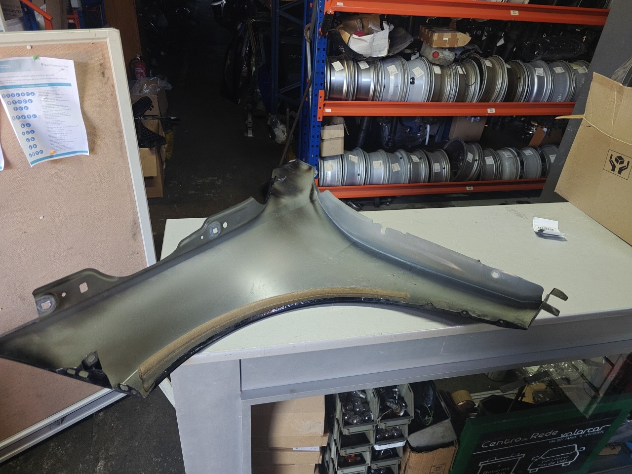 Guarda Lamas Frente Direito BMW 1 (F40) | 19 -  Imagem-28 Guarda Lamas Frente Direito BMW 1 (F40) | 19 -  Imagem-28