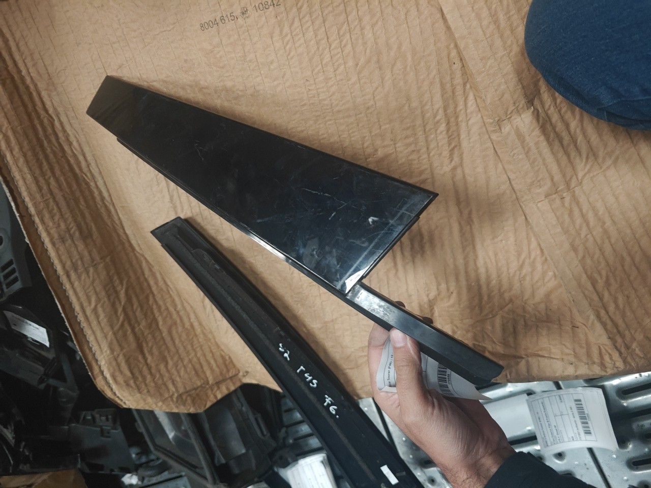 Friso Exterior Pilar B Porta Tras Direita BMW 2 Active Tourer (F45) | 13 - 