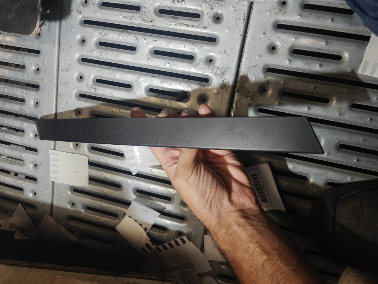 Calha do Vidro Porta Frente Esquerda BMW 3 (E90) | 04 - 12