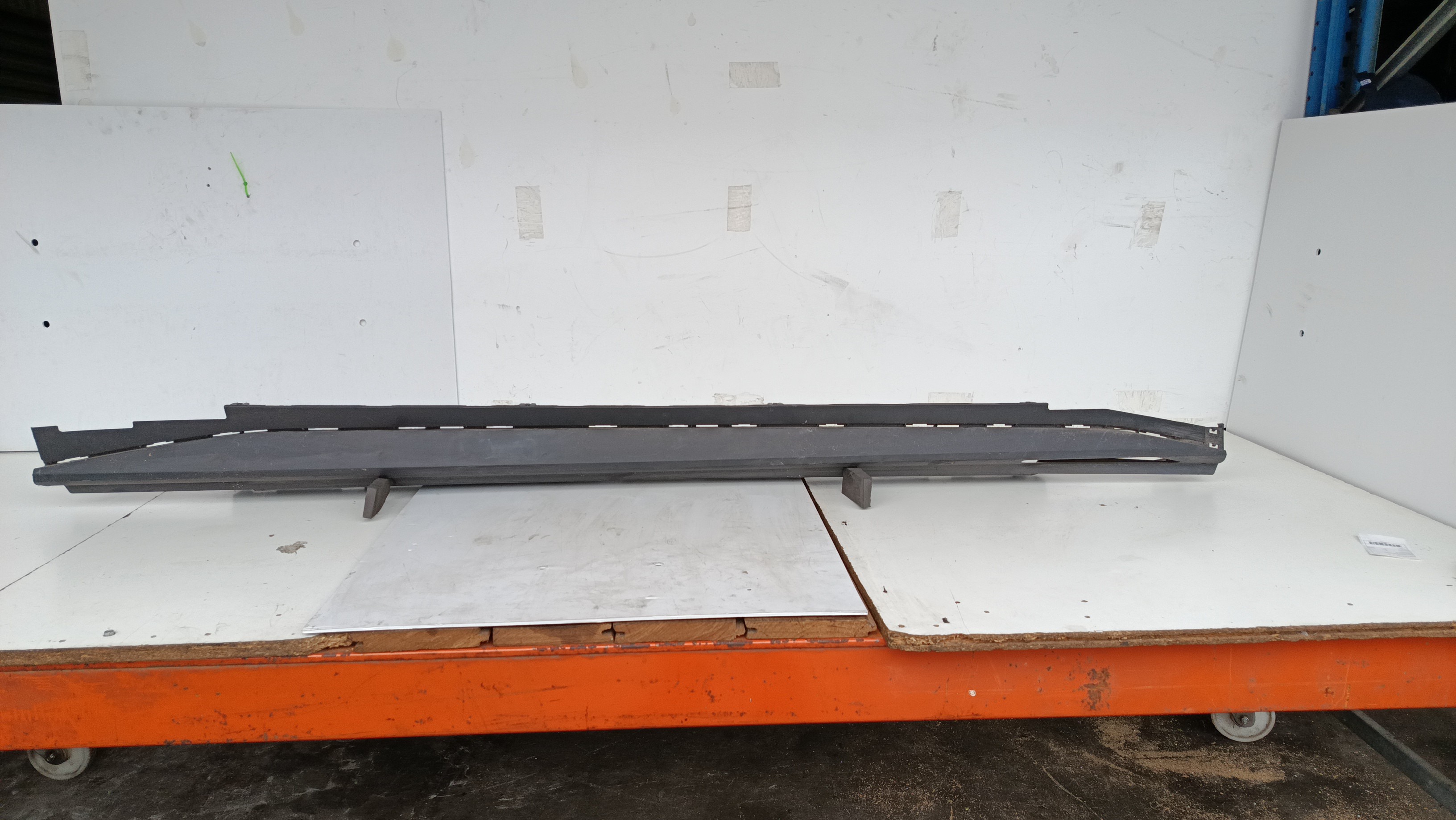 Embaladeira Direita plastico BMW 3 (F30, F80) | 11 - 18