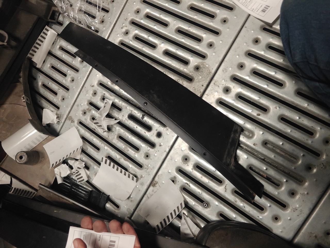 Friso Exterior Pilar B Frente Esquerdo BMW 3 (E46) | 97 - 05