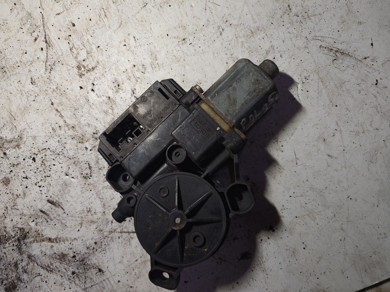 Motor do Elevador de Vidro Frente Direito VOLKSWAGEN GOLF V (1K1) | 03 - 09