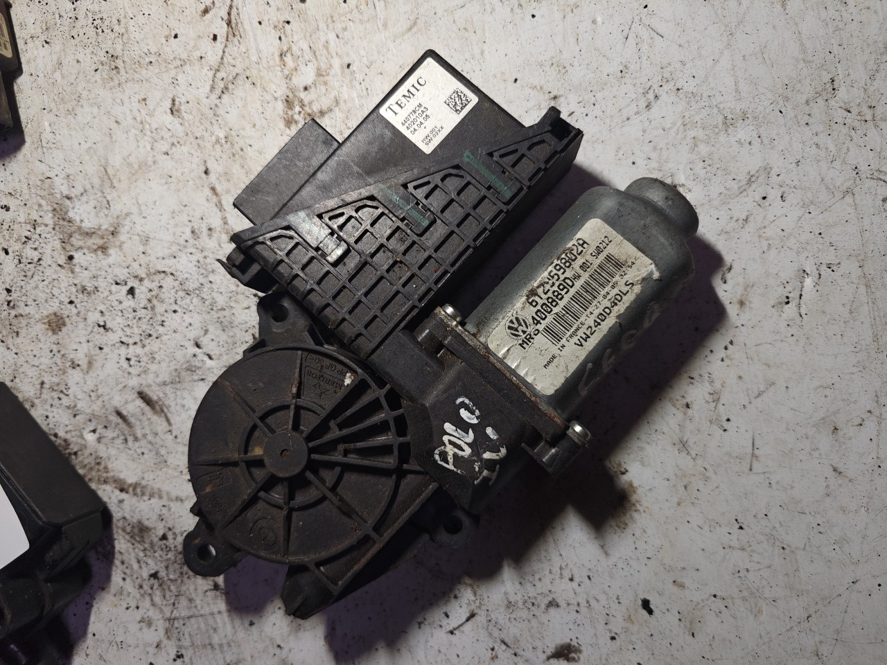 Motor do Elevador de Vidro Frente Direito VOLKSWAGEN GOLF V (1K1) | 03 - 09