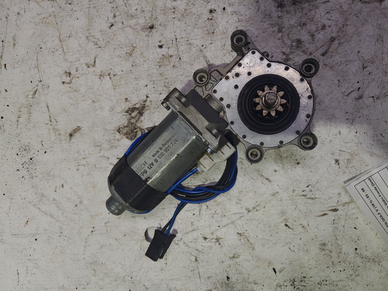 Motor do Elevador de Vidro Frente Direito VOLKSWAGEN GOLF V (1K1) | 03 - 09