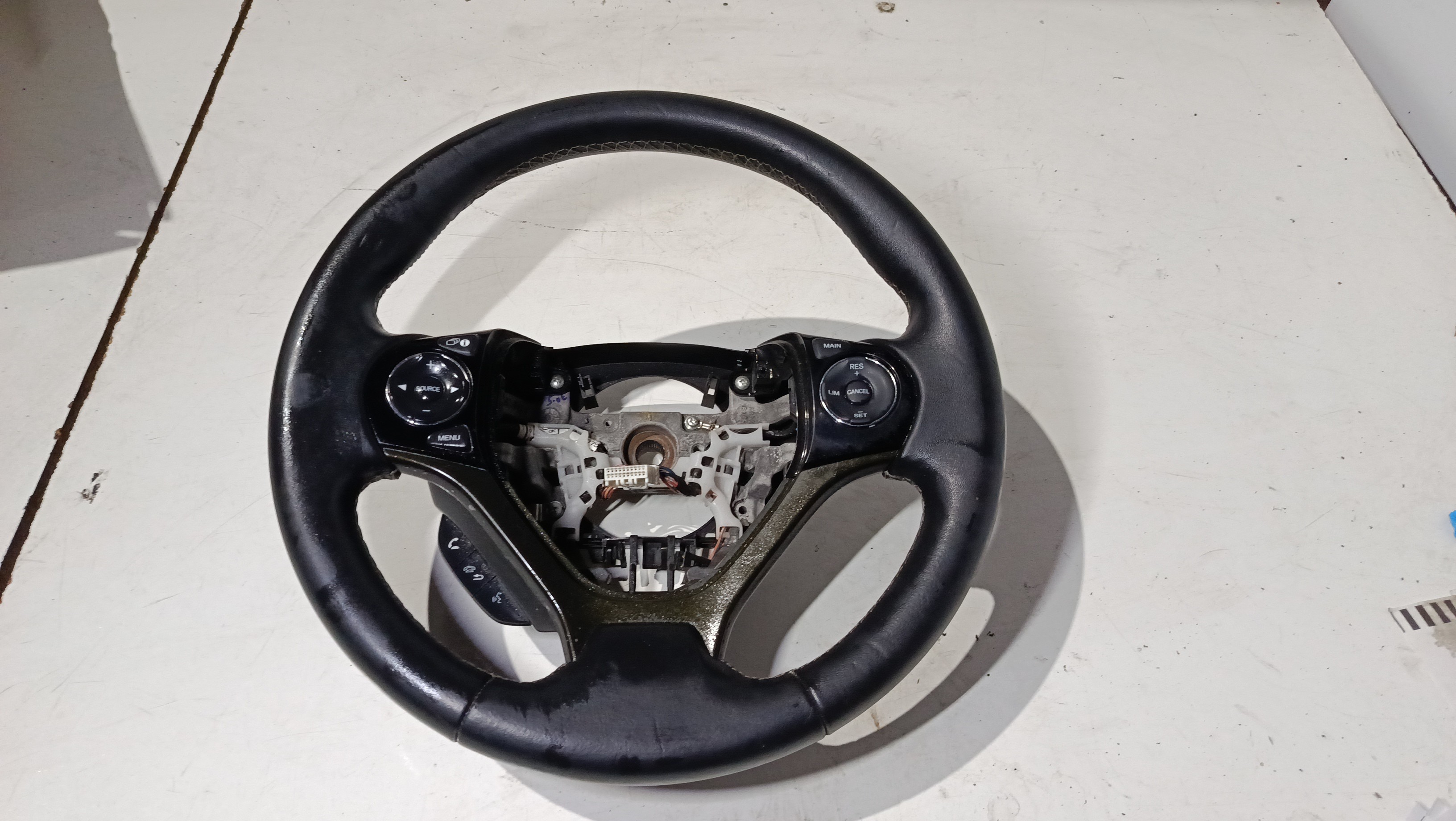 steering wheel HONDA CIVIC IX (FK) | 12 - 
