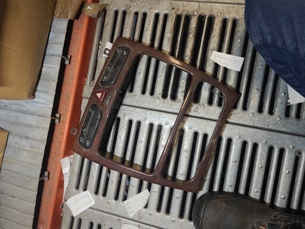 Interruptor 4 Piscas botão MERCEDES-BENZ C-CLASS (W203) | 00 - 07