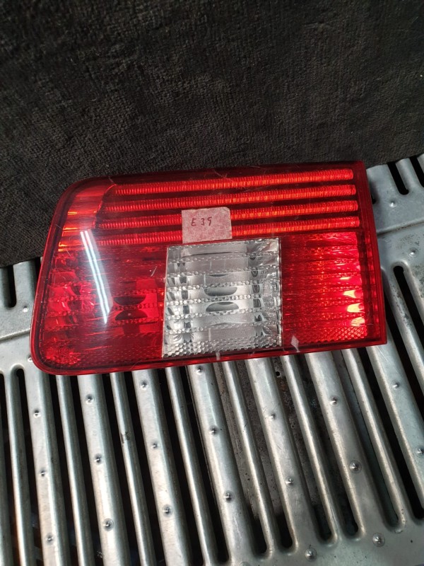 Farolim Direito da Mala BMW 5 Touring (E39) | 96 - 04