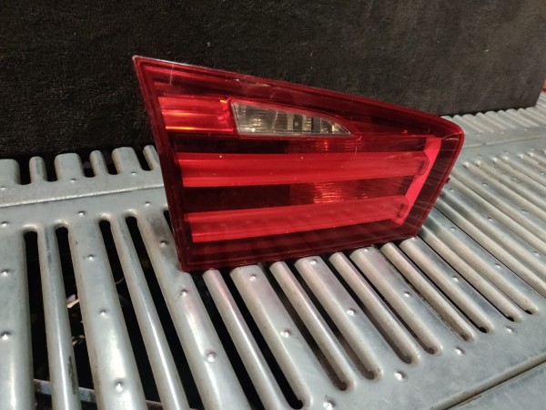 Farolim Esquerdo da Mala BMW 5 Touring (F11) | 09 - 17