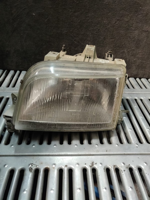 Farol Frente Esquerdo / Otica Esquerda RENAULT CLIO I (B/C57_, 5/357_) | 90 - 98