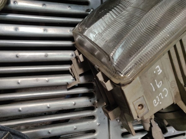 Farol Frente Esquerdo / Otica Esquerda RENAULT CLIO I (B/C57_, 5/357_) | 90 - 98 Imagem-7