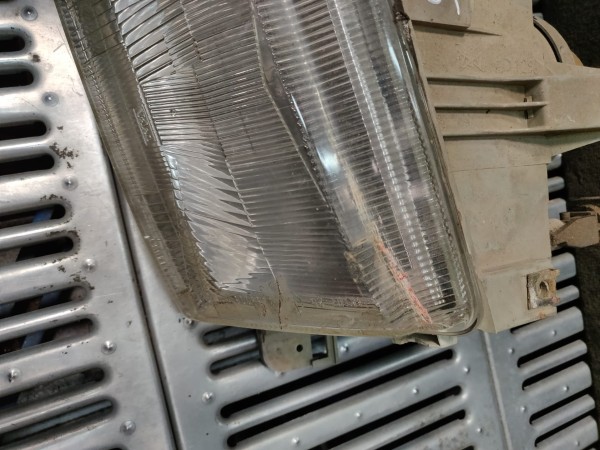 Farol Frente Esquerdo / Otica Esquerda RENAULT CLIO I (B/C57_, 5/357_) | 90 - 98 Imagem-1