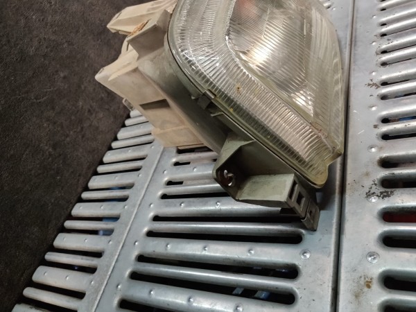Farol Frente Esquerdo / Otica Esquerda RENAULT CLIO I (B/C57_, 5/357_) | 90 - 98 Imagem-3