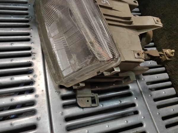 Farol Frente Esquerdo / Otica Esquerda RENAULT CLIO I (B/C57_, 5/357_) | 90 - 98 Imagem-8