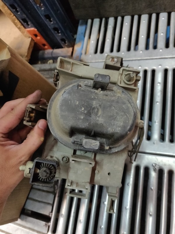 Farol Frente Esquerdo / Otica Esquerda RENAULT CLIO I (B/C57_, 5/357_) | 90 - 98 Imagem-9