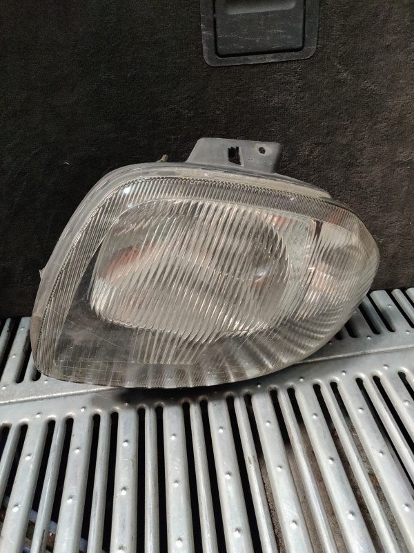 Farol Frente Esquerdo / Otica Esquerda RENAULT CLIO II (BB_, CB_) | 98 -  Imagem-2