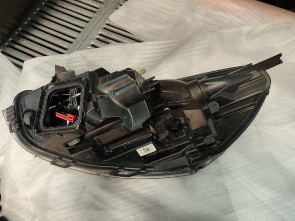 Farol Frente Direito / Otica Direita RENAULT CLIO IV (BH_) | 12 -  Imagem-2