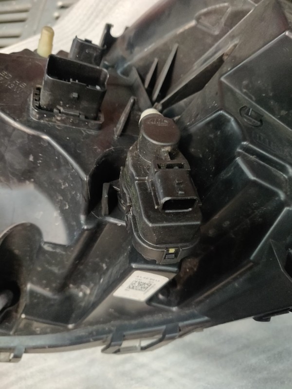 Farol Frente Direito / Otica Direita RENAULT CLIO IV (BH_) | 12 -  Imagem-7