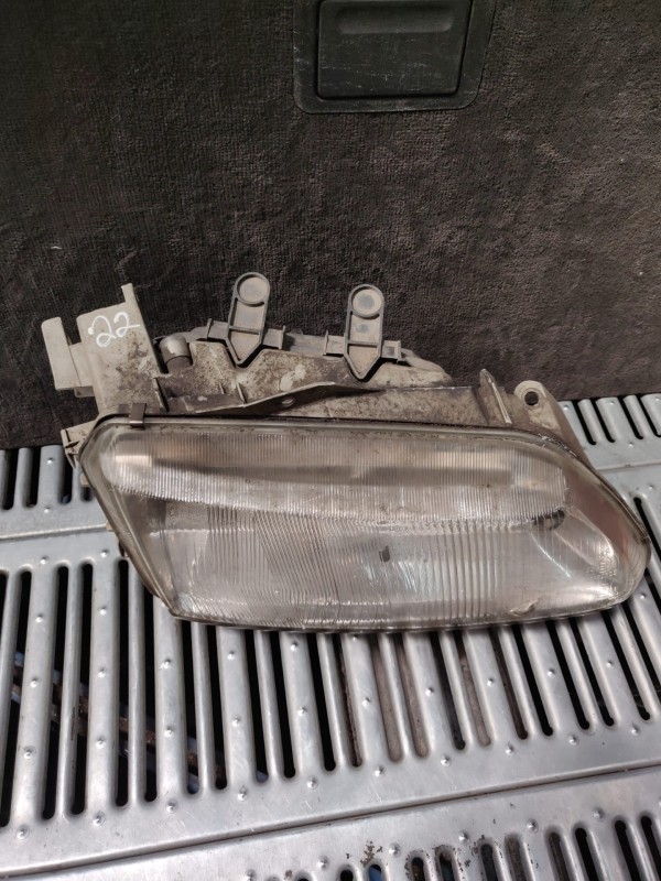 Farol Frente Direito / Otica Direita RENAULT ESPACE III (JE0_) | 96 - 02