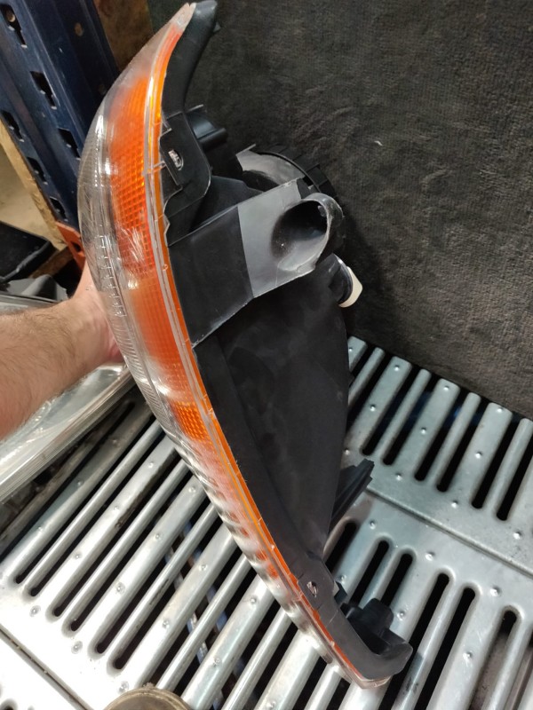 Farol Frente Esquerdo / Otica Esquerda RENAULT KANGOO (KC0/1_) | 97 -  Imagem-1
