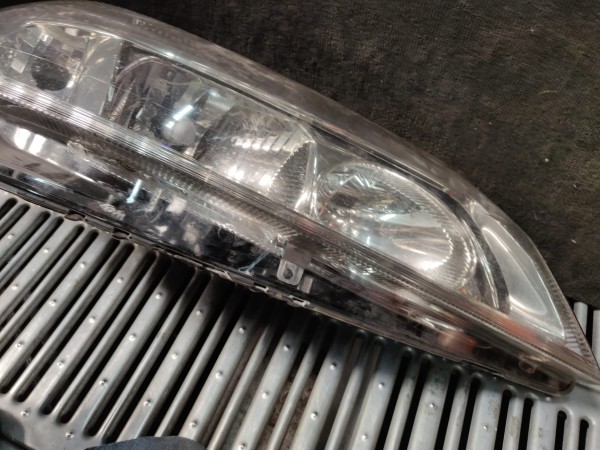 Farol Frente Direito / Otica Direita RENAULT LAGUNA II (BG0/1_) | 01 - 07 Imagem-2