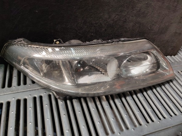 Farol Frente Direito / Otica Direita RENAULT LAGUNA II (BG0/1_) | 01 - 07 Imagem-10