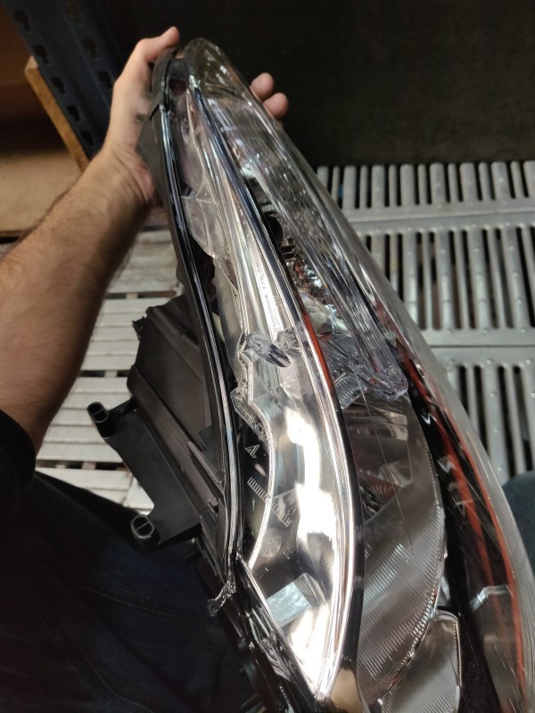 Farol Frente Direito / Otica Direita RENAULT MEGANE III Hatchback (BZ0/1_) | 08 -  Imagem-15