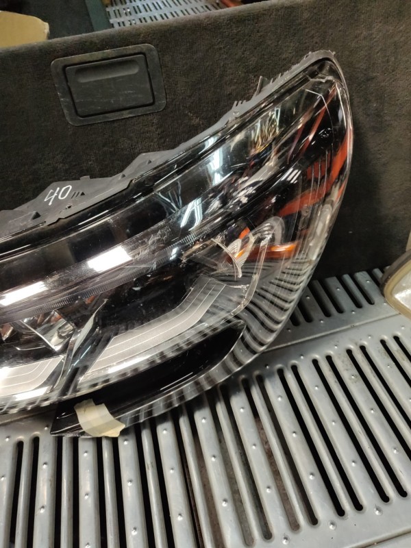 Farol Frente Esquerdo / Otica Esquerda RENAULT MEGANE IV Hatchback (B9A/M/N_) | 15 -  Imagem-3