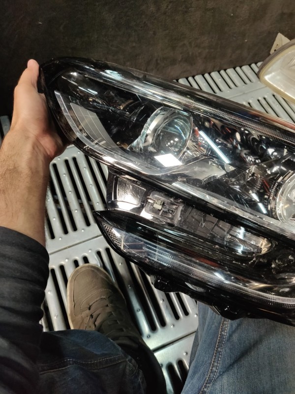 Farol Frente Esquerdo / Otica Esquerda RENAULT MEGANE IV Hatchback (B9A/M/N_) | 15 -  Imagem-4