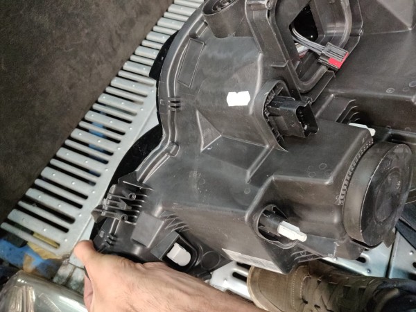 Farol Frente Esquerdo / Otica Esquerda RENAULT MEGANE IV Hatchback (B9A/M/N_) | 15 -  Imagem-17