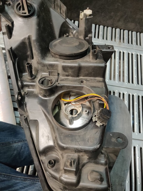 Farol Frente Direito / Otica Direita RENAULT SCÉNIC II (JM0/1_) | 03 - 10 Imagem-9