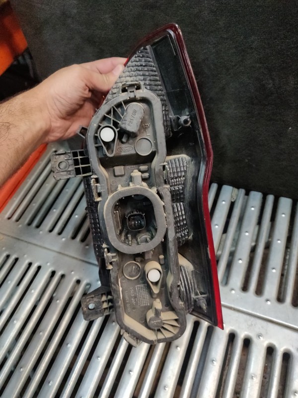 Farolim Esquerdo Painel Lanterna Esquerda Ilharga FORD TOURNEO COURIER B460 Kombi | 14 -  Imagem-8