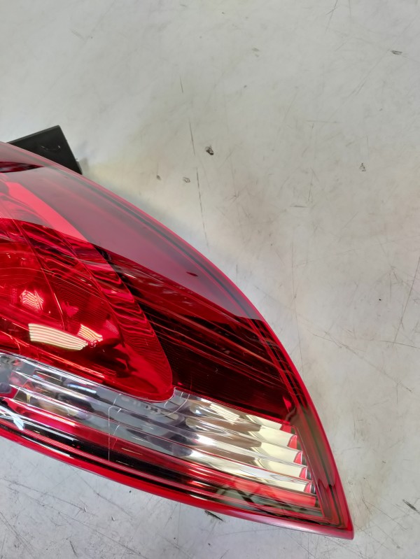 Farolim Direito do Painel Lanterna direitaIlharga RENAULT CLIO IV Grandtour (KH_) | 13 -  Imagem-9