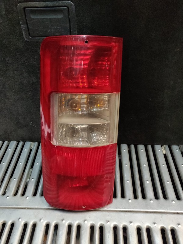 Farolim Esquerdo Painel Lanterna Esquerda Ilharga FORD TRANSIT CONNECT (P65_, P70_, P80_) | 02 - 