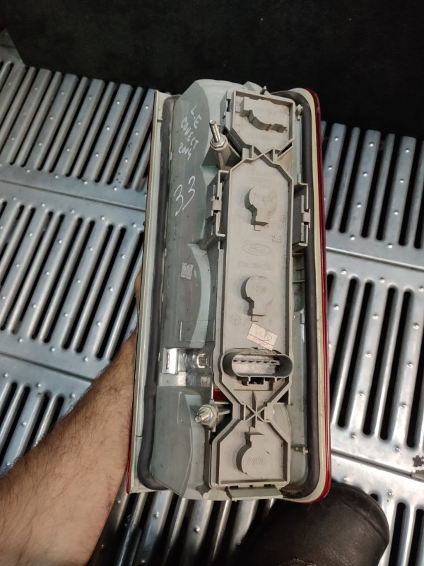 Farolim Esquerdo Painel Lanterna Esquerda Ilharga FORD TRANSIT CONNECT (P65_, P70_, P80_) | 02 -  Imagem-7 Farolim Esquerdo Painel Lanterna Esquerda Ilharga FORD TRANSIT CONNECT (P65_, P70_, P80_) | 02 -  Imagem-7