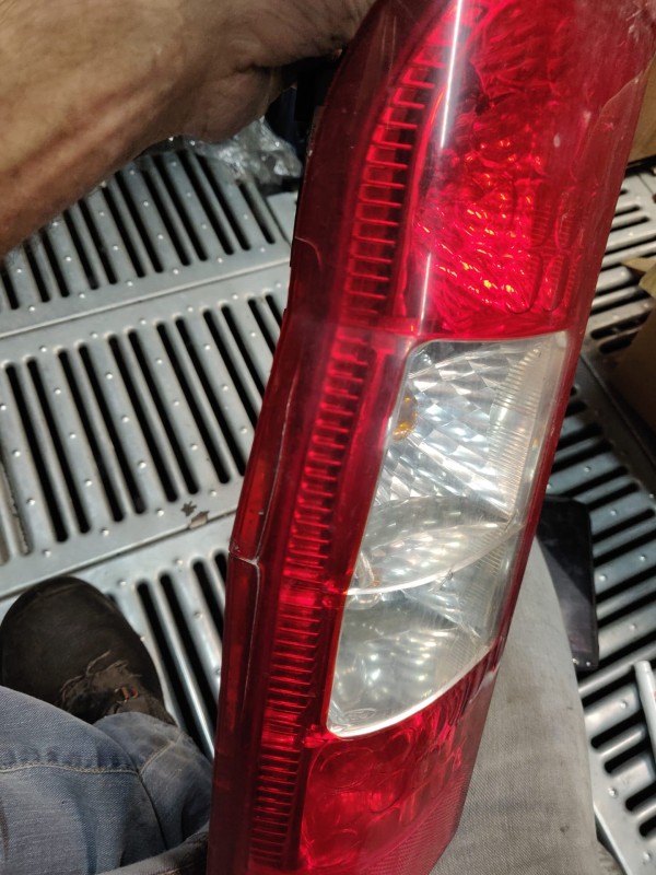 Farolim Esquerdo Painel Lanterna Esquerda Ilharga FORD TRANSIT Caixa (FA_ _) | 06 - 14 Imagem-10 Farolim Esquerdo Painel Lanterna Esquerda Ilharga FORD TRANSIT Caixa (FA_ _) | 06 - 14 Imagem-10