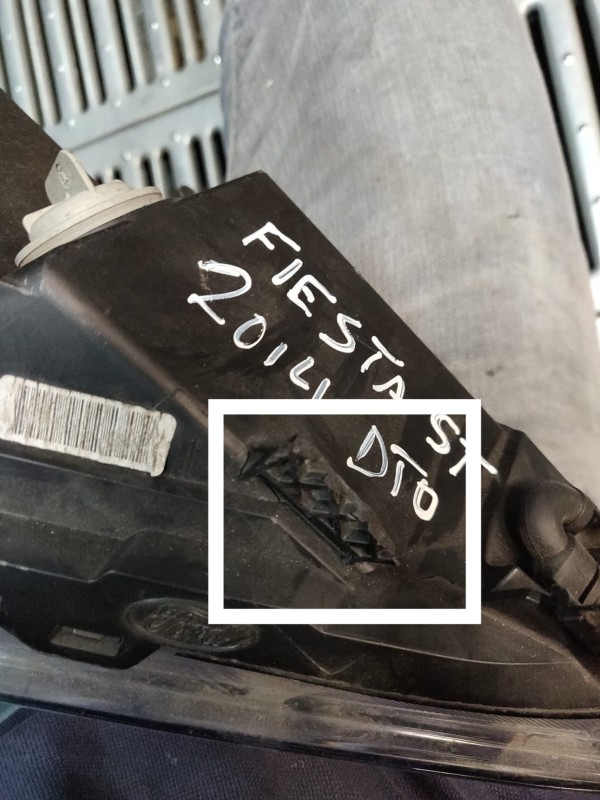 Farol Frente Direito / Otica Direita FORD FIESTA VI (CB1, CCN) | 08 -  Imagem-5 Farol Frente Direito / Otica Direita FORD FIESTA VI (CB1, CCN) | 08 -  Imagem-5