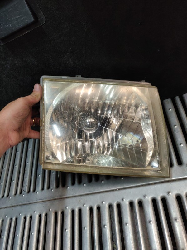 Farol Frente Direito / Otica Direita FORD RANGER (ER, EQ, R_) | 97 - 09