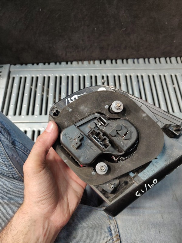 Farolim Esquerdo da Mala VOLKSWAGEN GOLF VI (5K1) | 08 - 14 Imagem-4 Farolim Esquerdo da Mala VOLKSWAGEN GOLF VI (5K1) | 08 - 14 Imagem-4