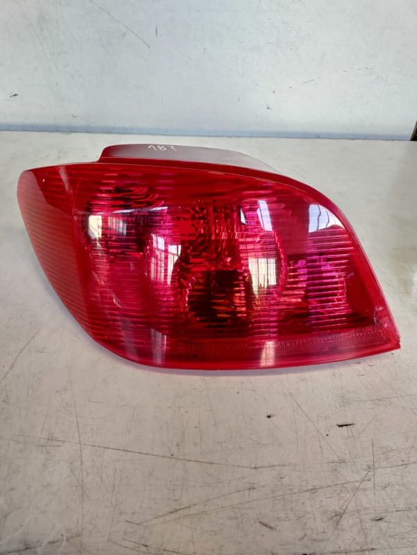 Farolim Direito do Painel Lanterna direitaIlharga PEUGEOT 307 (3A/C) | 00 - 12