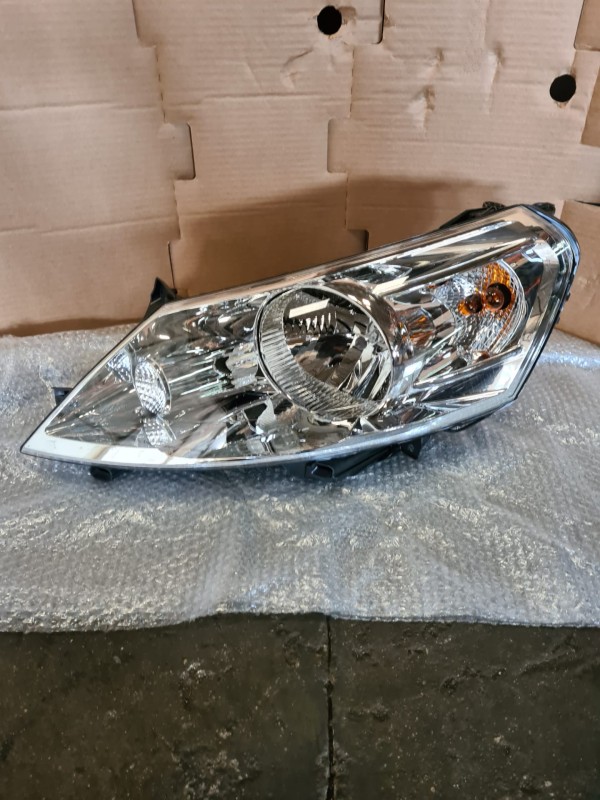 Farol Frente Esquerdo / Otica Esquerda PEUGEOT EXPERT Caixa (VF3A_, VF3U_, VF3X_) | 07 - 