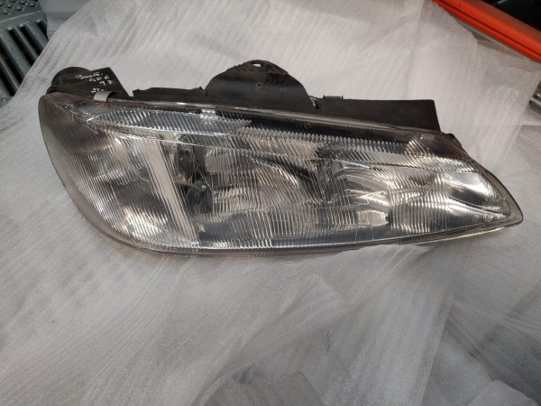 Farol Frente Direito / Otica Direita PEUGEOT 406 (8B) | 95 - 05