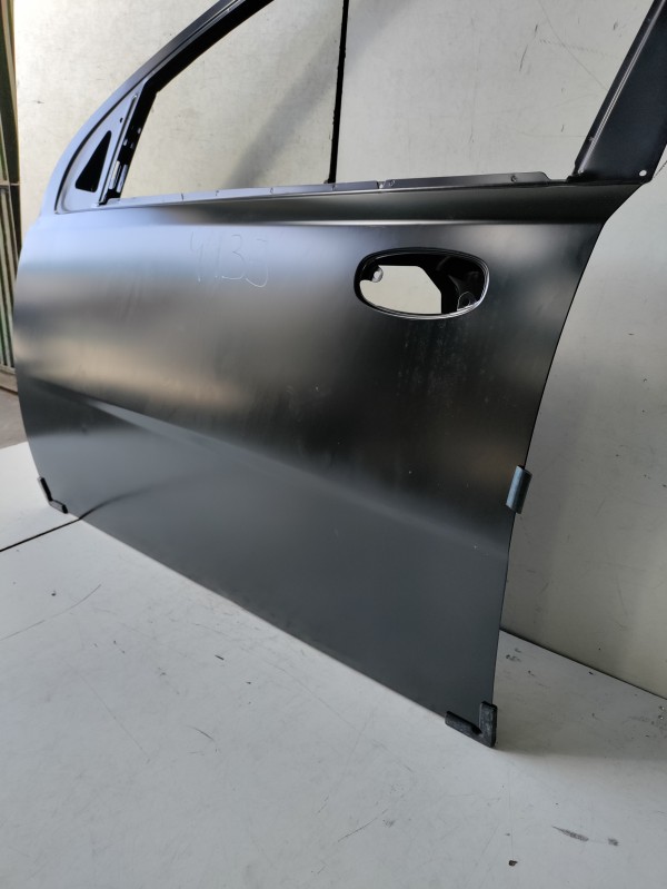 Porta Frente Esquerda nua CHEVROLET AVEO / KALOS Hatchback (T250, T255) | 06 -  Imagem-1