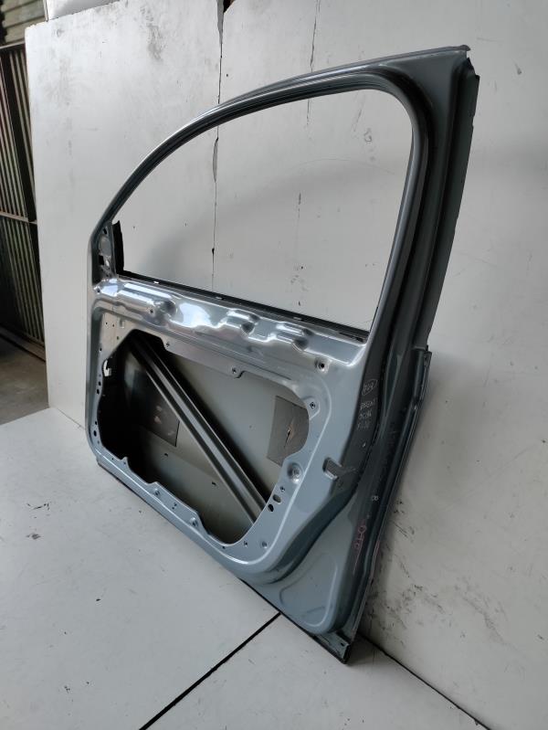Puerta Delantera Derecha VOLKSWAGEN PASSAT (3C2) | 05 - 10 Imagem-4