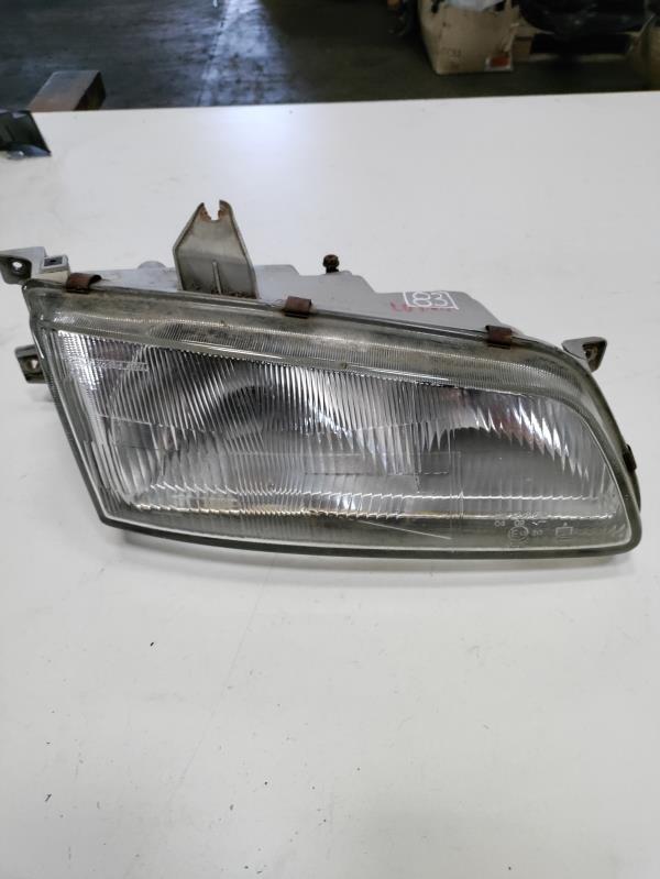 Farol Frente Direito / Otica Direita HYUNDAI H-1 / STAREX Veículo multiuso (A1) | 97 - 