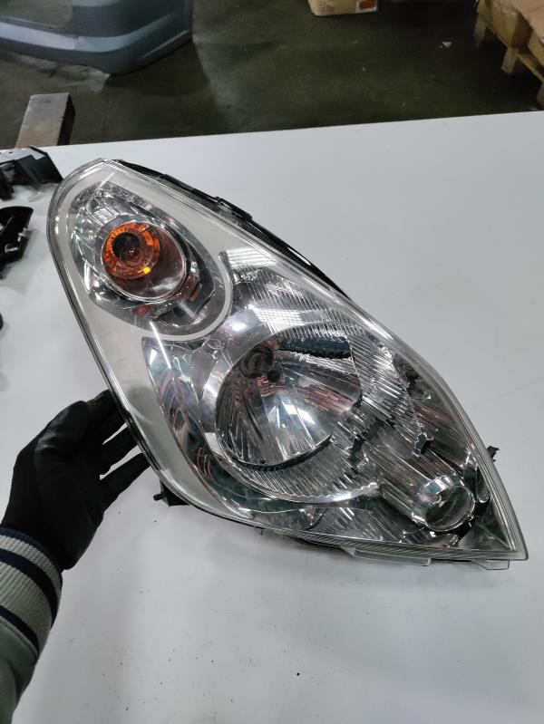 Farol Frente Direito / Otica Direita SUZUKI SPLASH (EX) | 08 - 