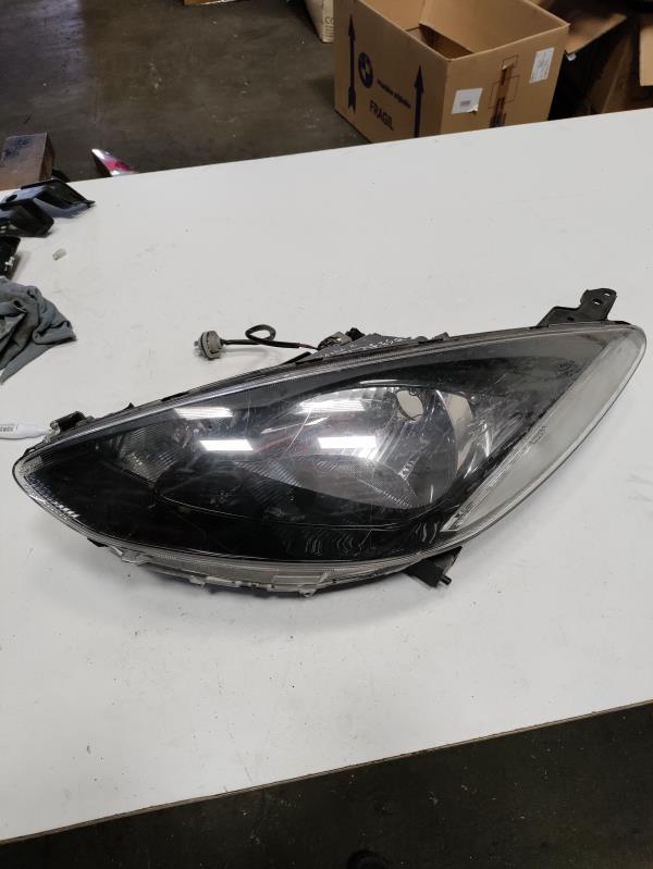 Farol Frente Esquerdo / Otica Esquerda MAZDA 2 (DE_, DH_) | 07 - 15
